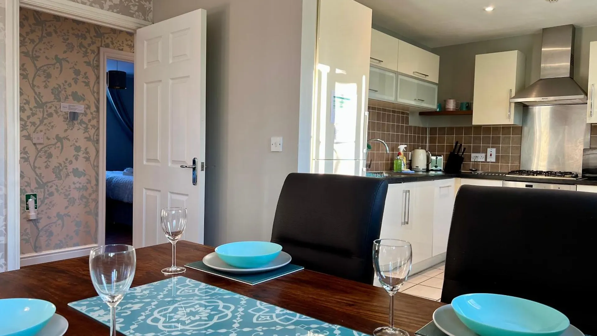 The Orchid-Central Beeston-Private Apartment-Smarttv-Free Wi-Fi-Tram-Parking Nottingham 0*,